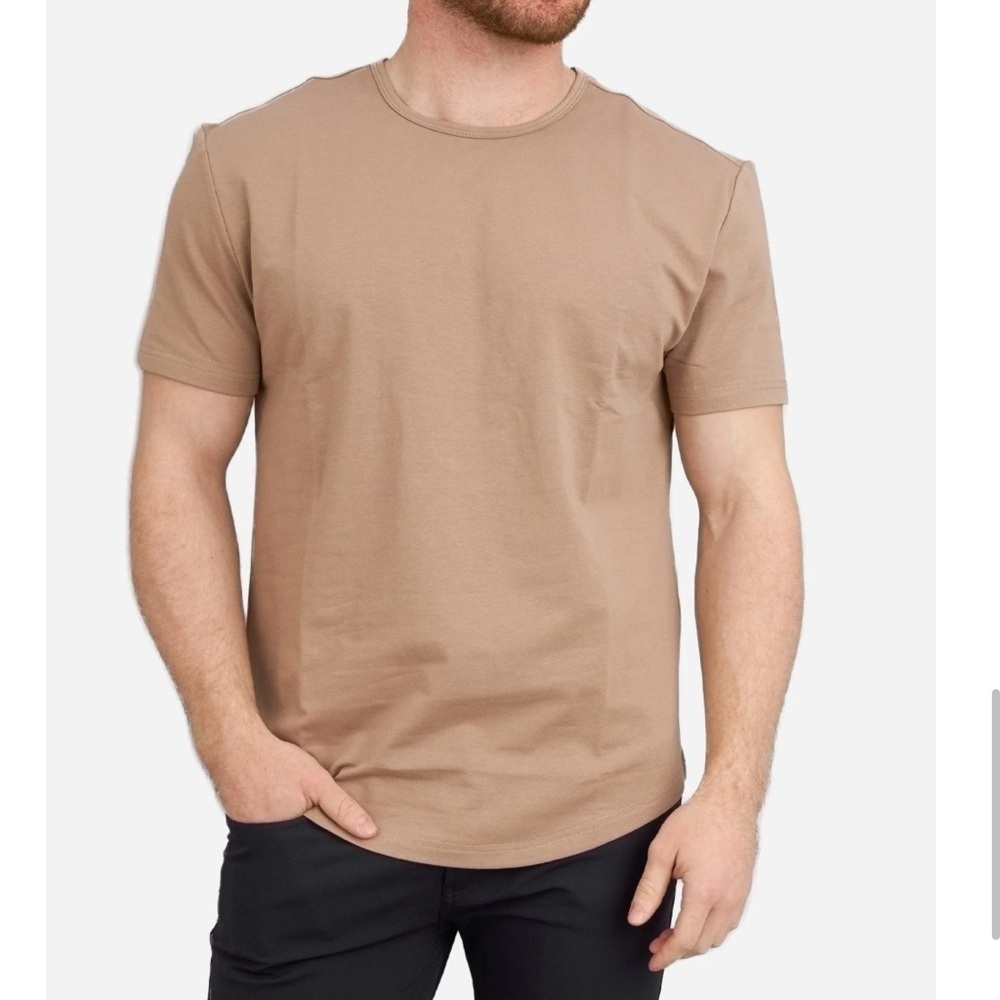 Under 5’10 Athletic Blend T-Shirt XL NWT Taupe
